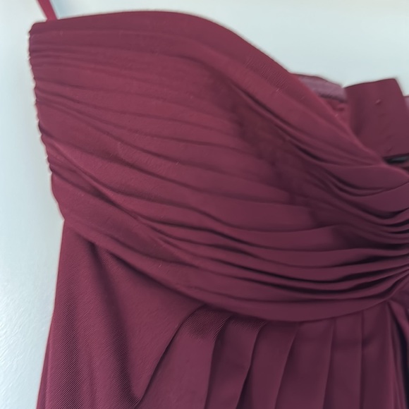 Le château Burgandy strapless mini dress - Picture 2 of 3